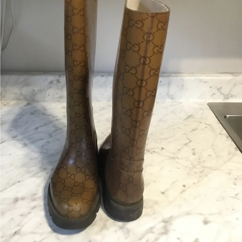 Authentic Gucci Brown Monogram Rain Boots for Women SZ 35